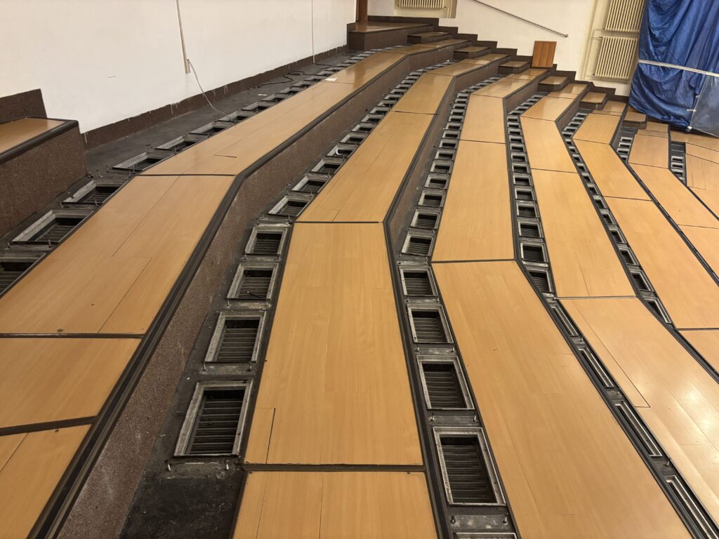 Rekonstrukce sálu Janáčkovy konzervatoře